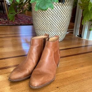 Madewell brown leather ankle boots size 9